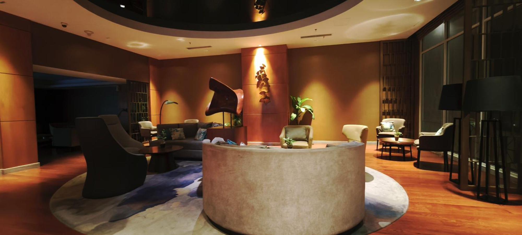 Grand & Spacious - 2br & 3br Family Retreat! * Jakarta