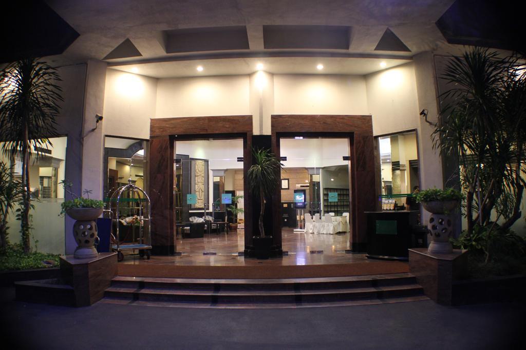 Maxwell Hotel