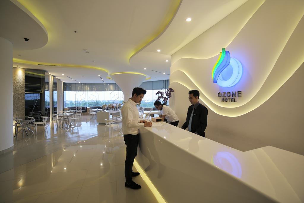 Hotel Ozone Pantai Indah Kapuk
