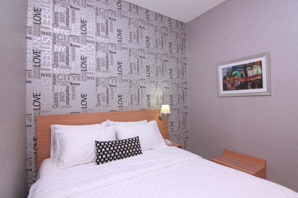 Ehouzz Guest house