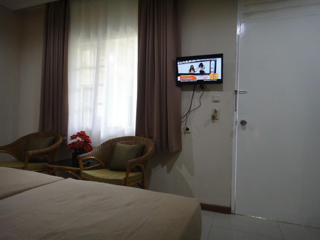 Gondia 3*