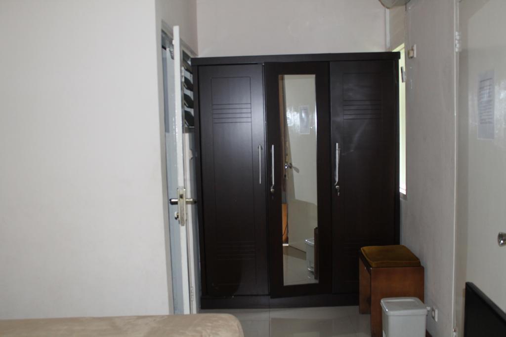 Gondia Guest house