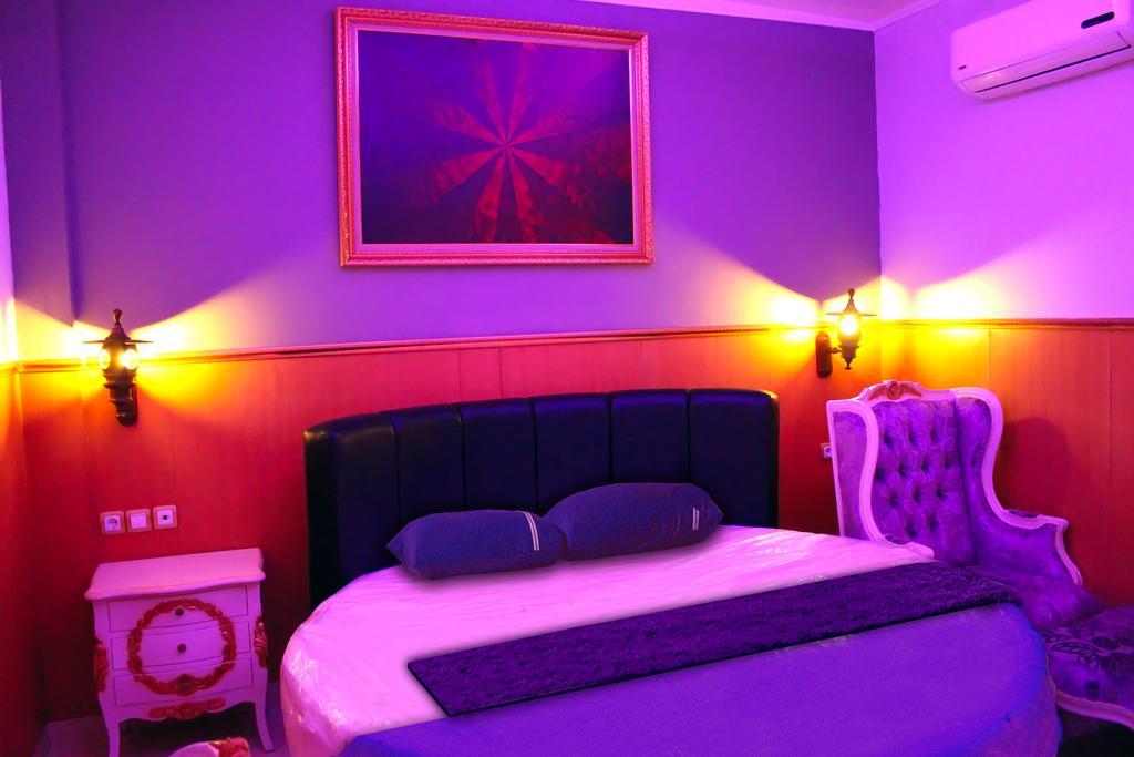 Hotel Grand Batik