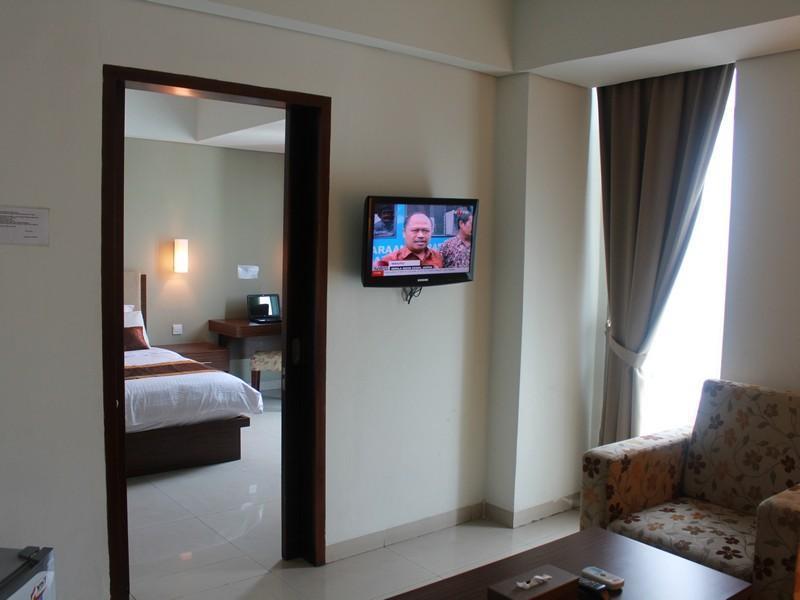 Hotel Cheers Residential