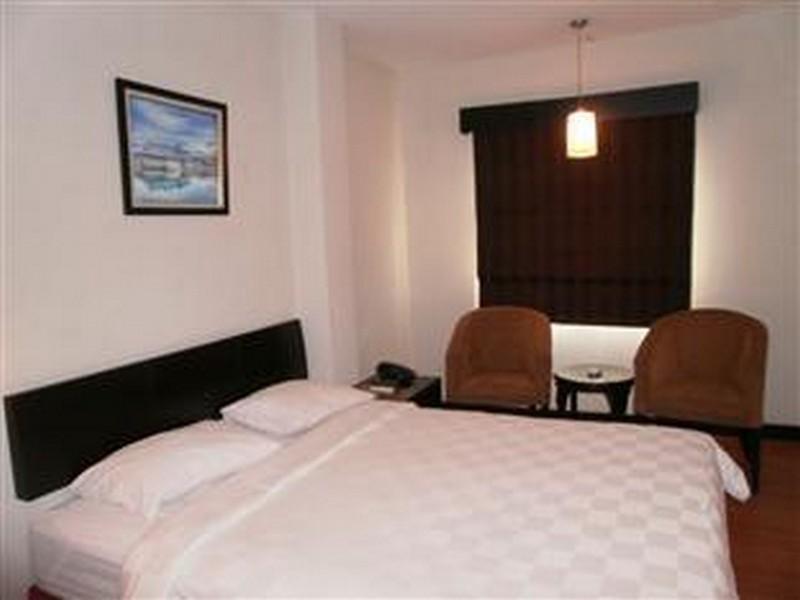 Feodora Mangga Besar Hotel 3*