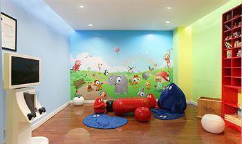 Ibis Styles Mangga Dua Square Hotel
