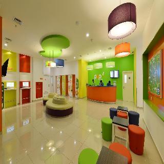 Pop! Kelapa Gading 2* Jakarta