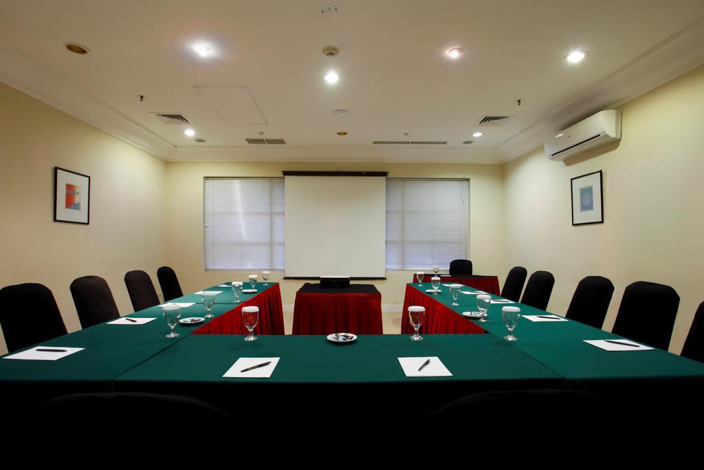Batavia & Serviced Aparthotel