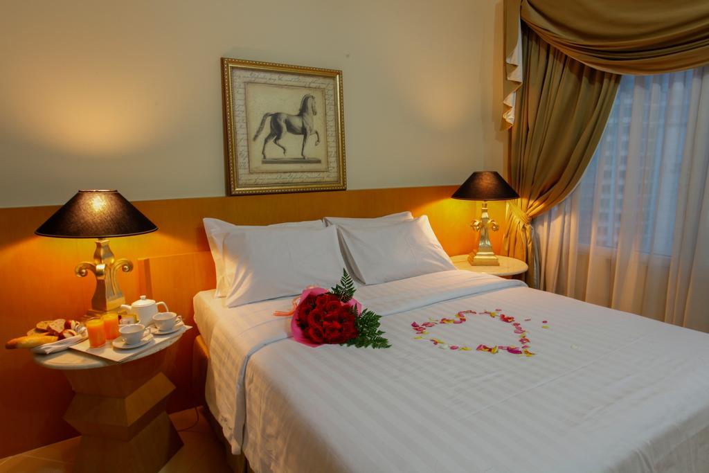 Aparthotel Batavia & Serviced 4*