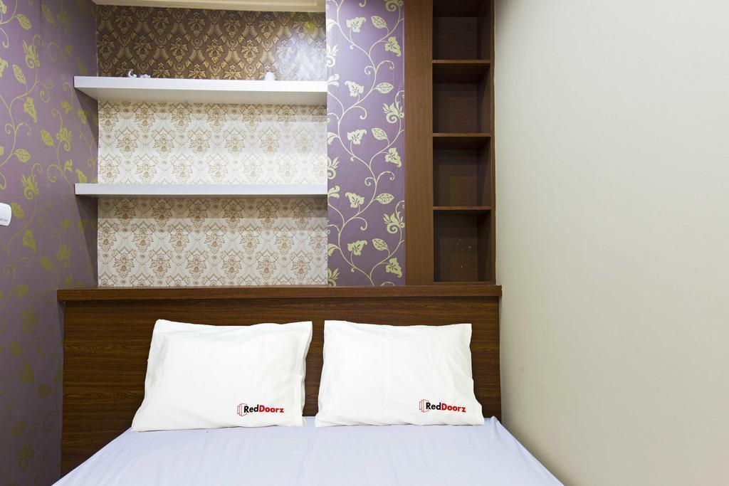 Reddoorz @ Tebet Asem Baris Guest house 2*
