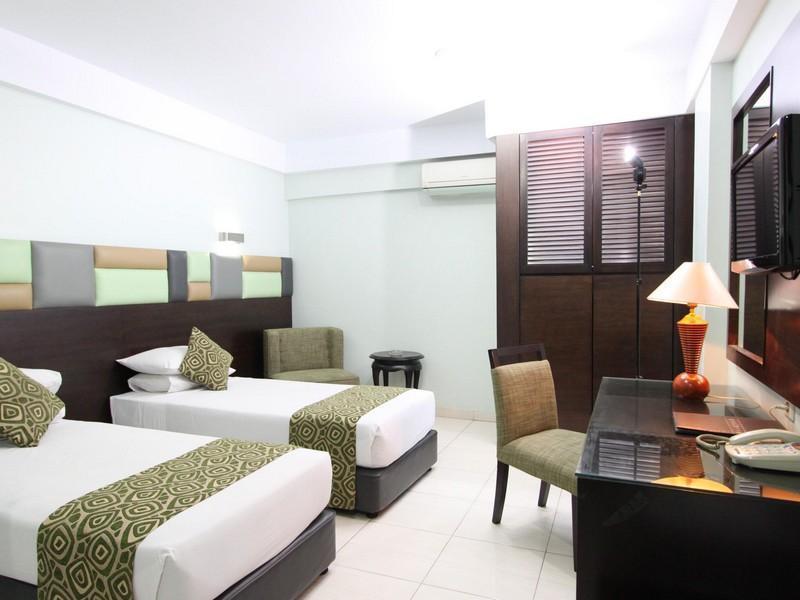Hotel Alma 2*