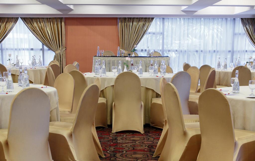 Hotel Ambhara Jakarta