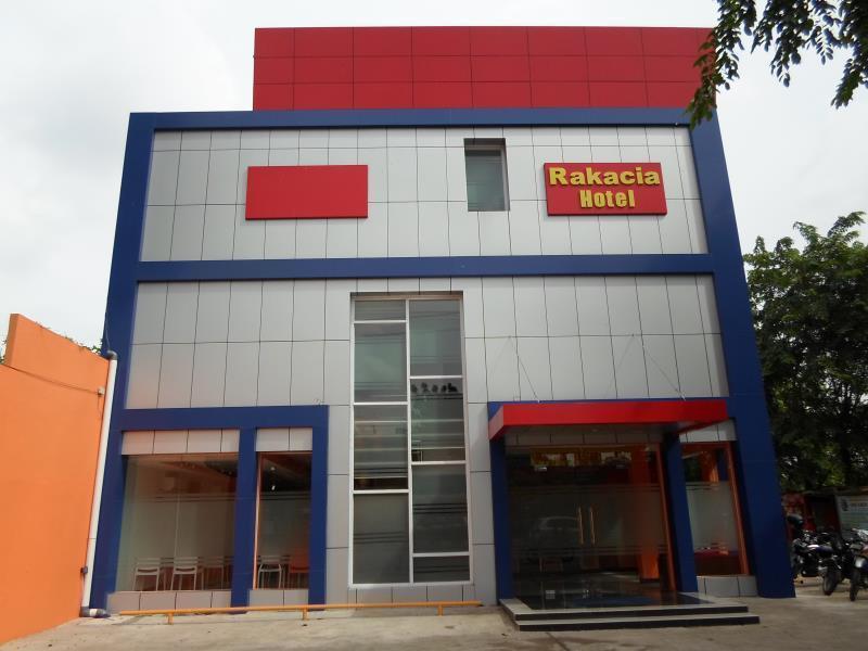 Khách sạn Rakacia 3*