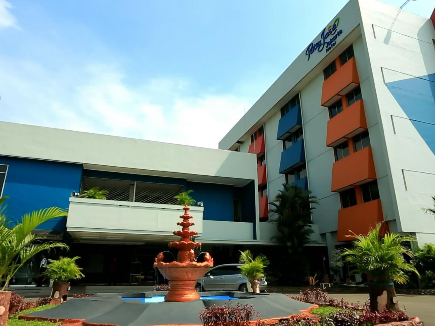 Hotel Patra Comfort 3*
