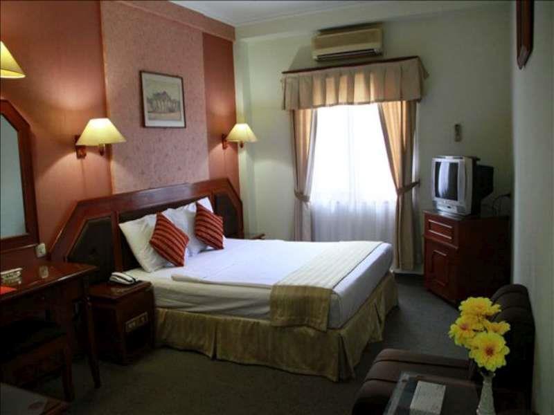 Hotel Puri Mega 3*