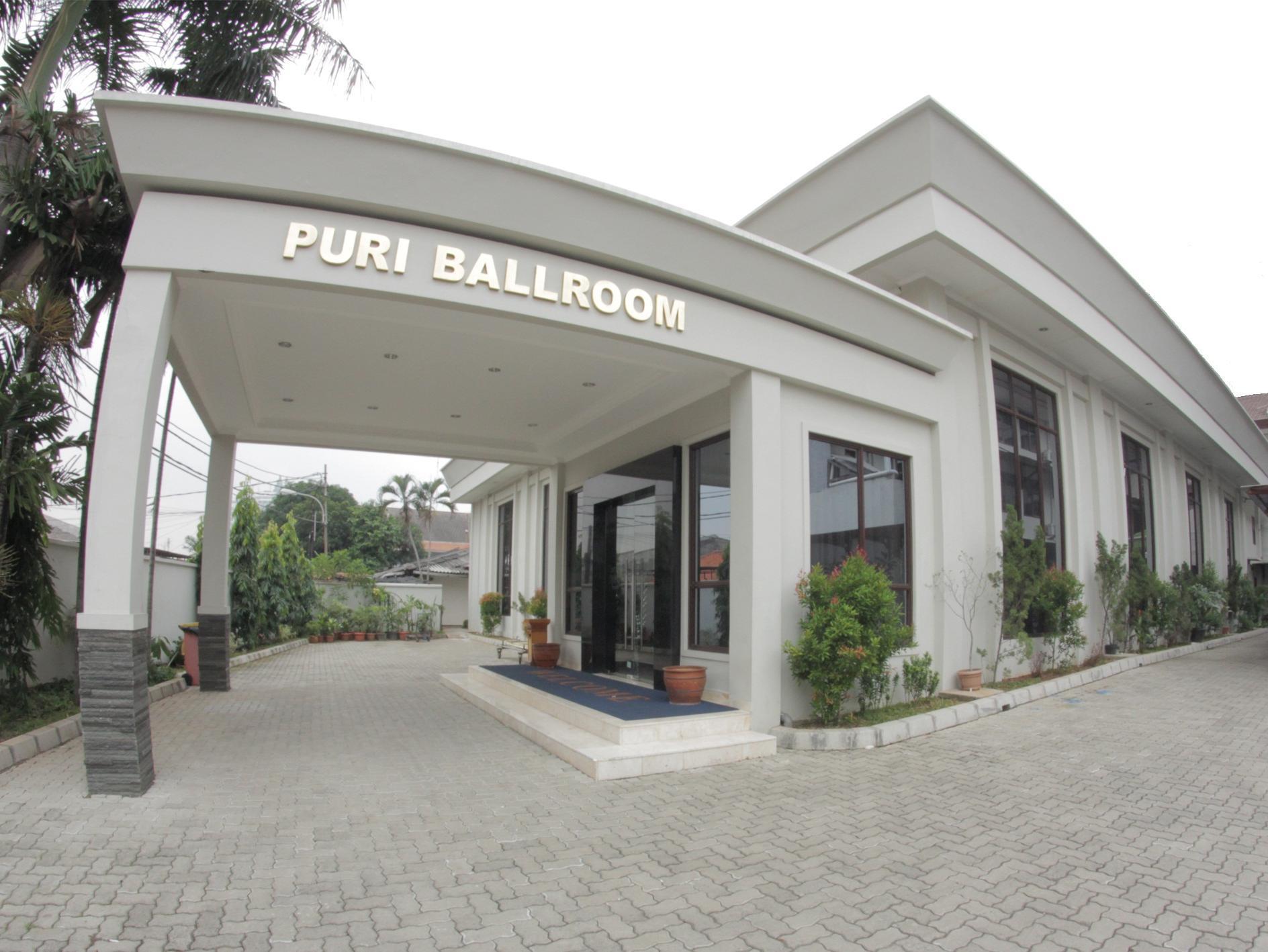 Hotel Puri Mega