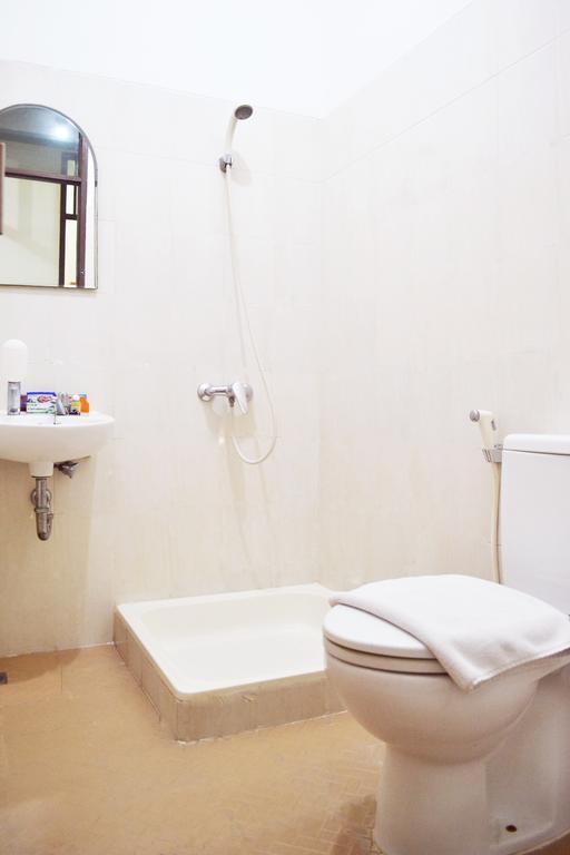 Guest house Newton *