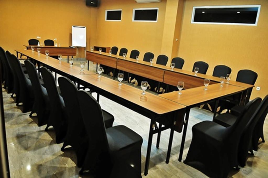 Hotel Safin 3*