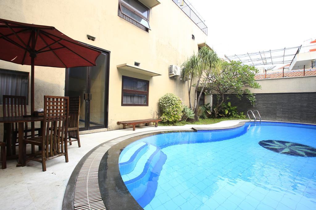 Guest house Reddoorz @ Menteng Jakarta