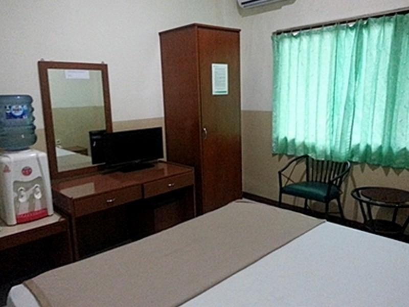 Super Oyo Collection O 92130 Fiducia Kaji Jakarta