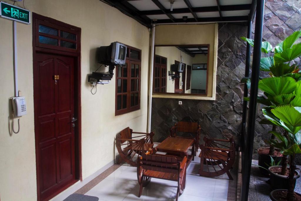 House Of Arsonia Bougainvillea
