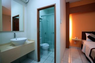 Hotel 88 - Mangga Besar Viii By Wh