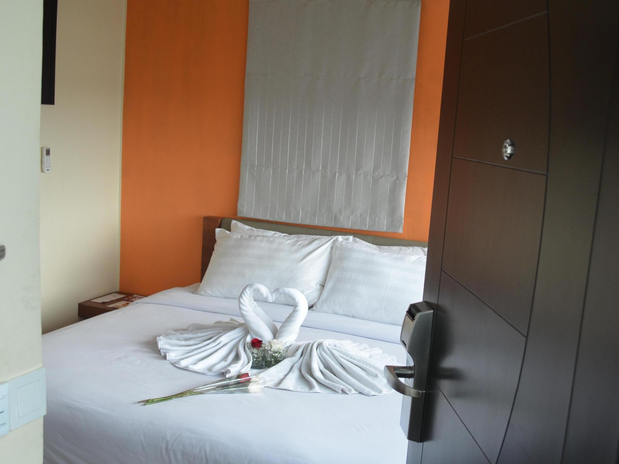 Hotel World - Bandengan Jakarta