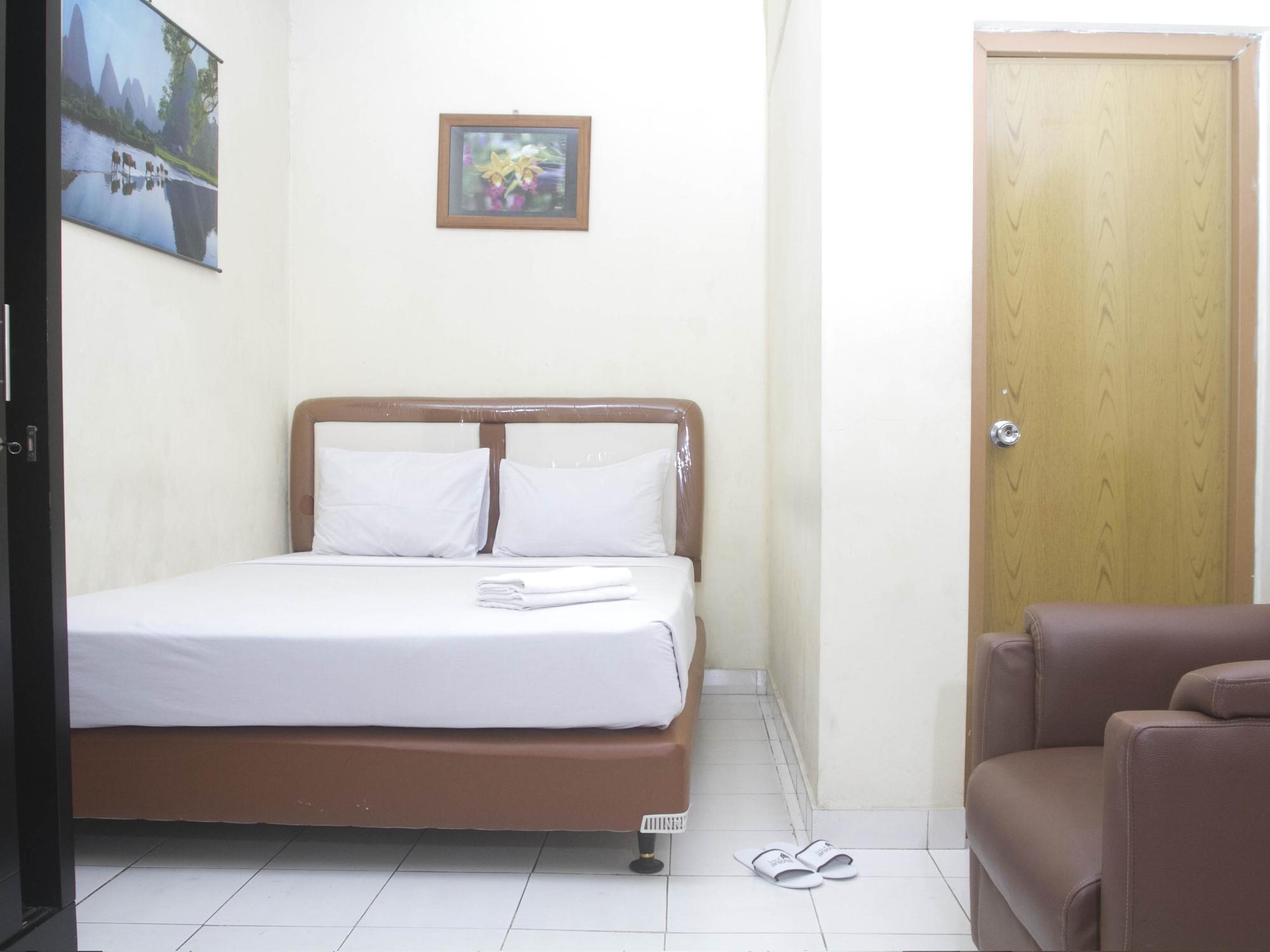 House Of Arsonia Bougainvillea Jakarta