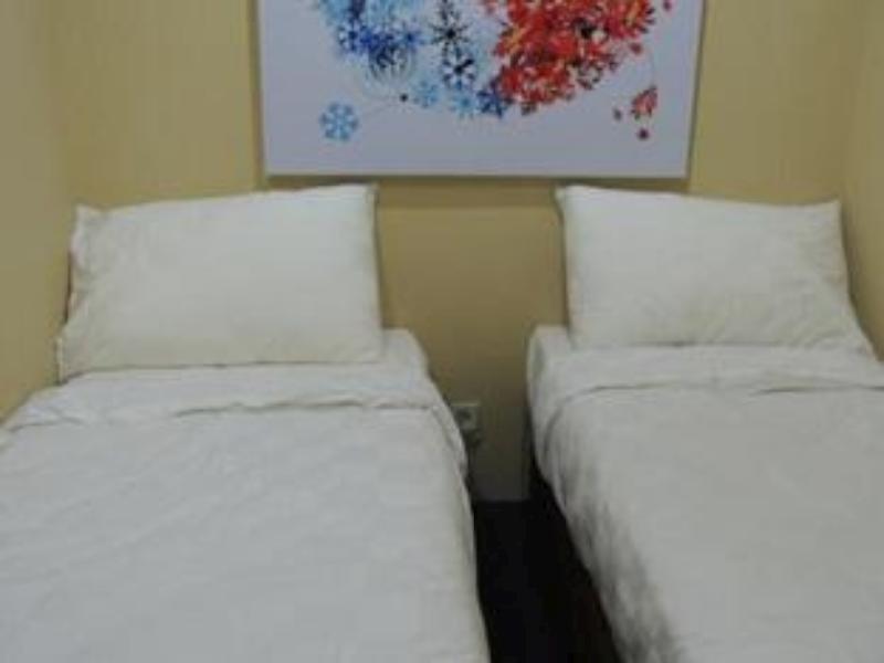 Hotel Maven Cilandak 2*
