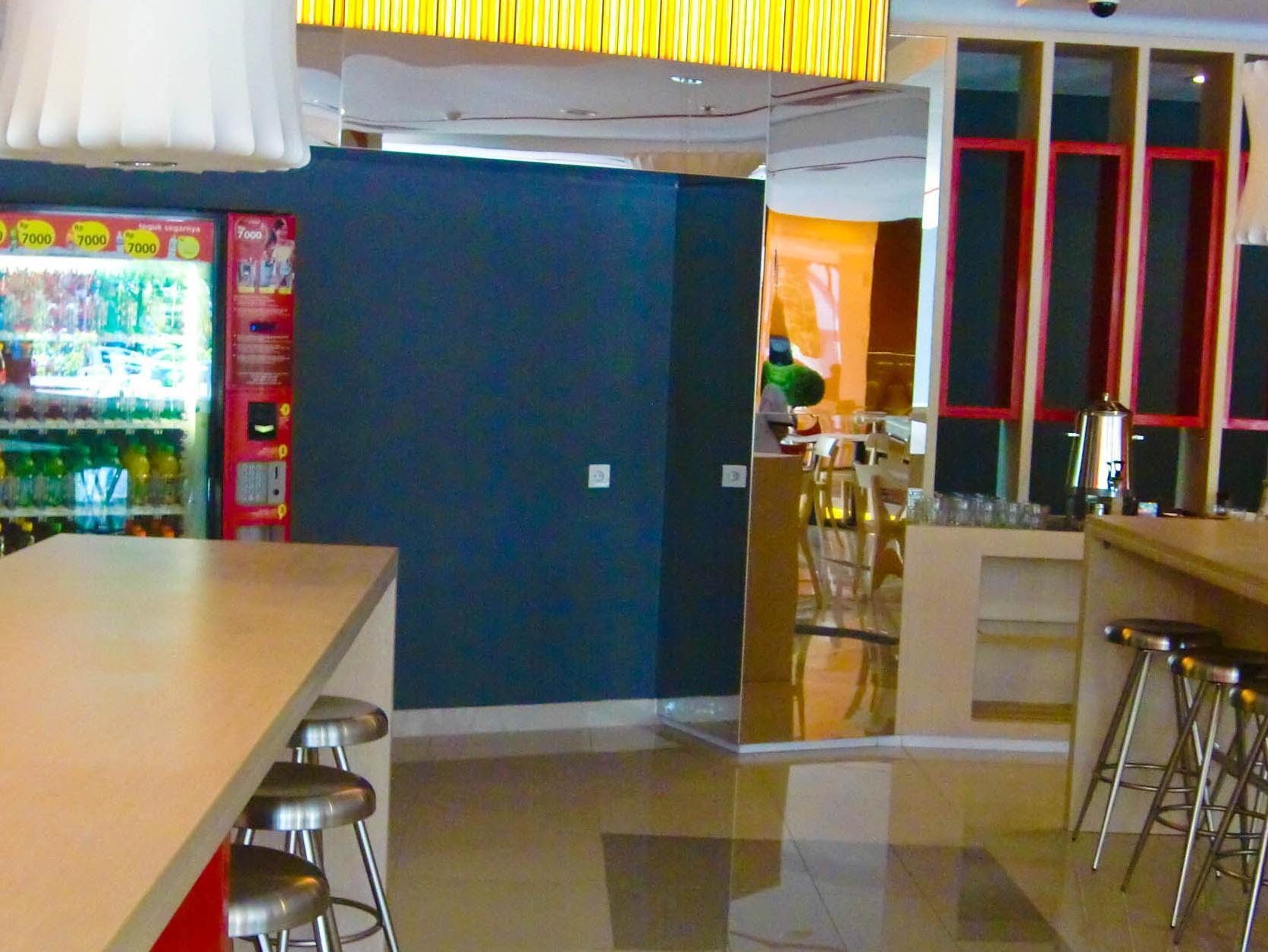 1o1 Urban Kelapa Gading Jakarta