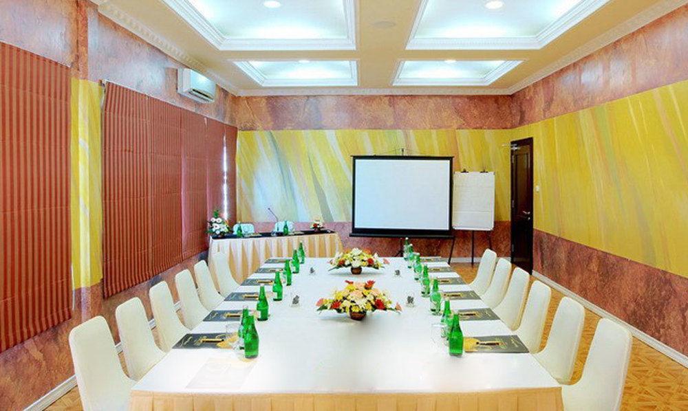 Hotel Amos Cozy Melawai Jakarta