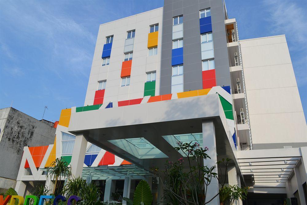 Hotel Zuri Express Mangga Dua 3*