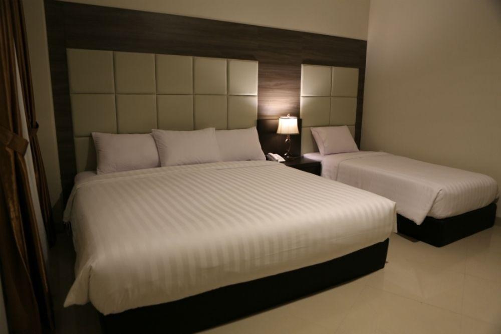 55 2* Jakarta
