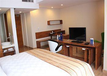 Hariston & Suites, Pluit - Hotel Jakarta
