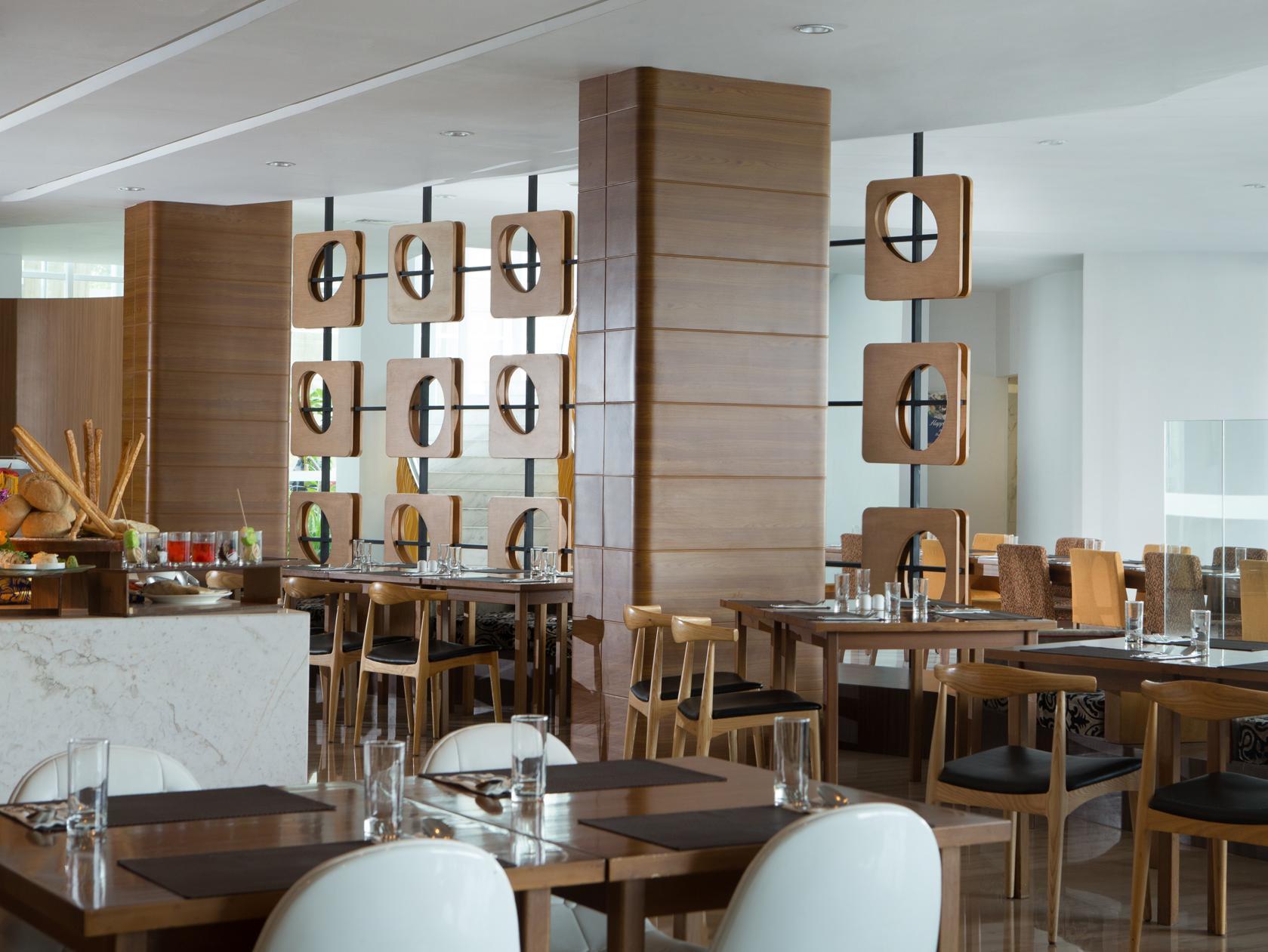 Hariston & Suites, Pluit - 4*