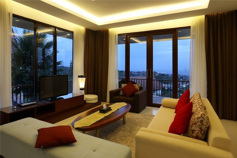 Jasmine Cozy 3 Bedrooms With A Private Swimming Pool Villa Jakarta