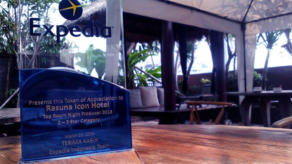 Rasuna Icon Hotel 3*