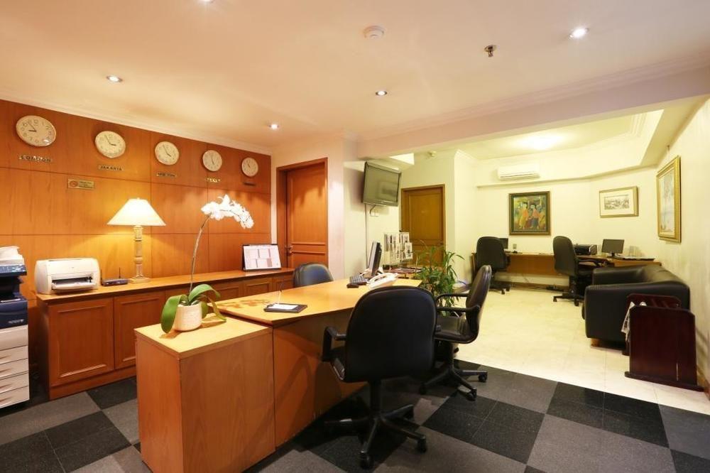Aryaduta Semanggi 5* Jakarta
