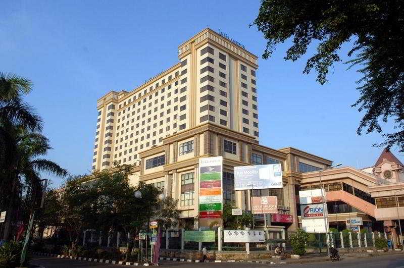 Le Grandeur Mangga Dua 4* Jakarta