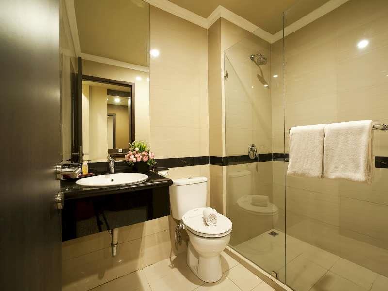 Grand Paragon 4*