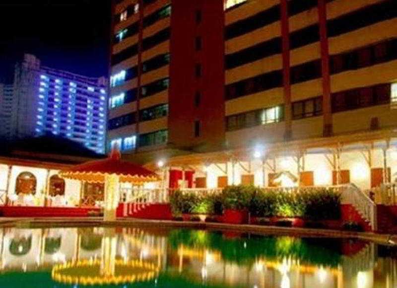 Hotel Patra Comfort 3*