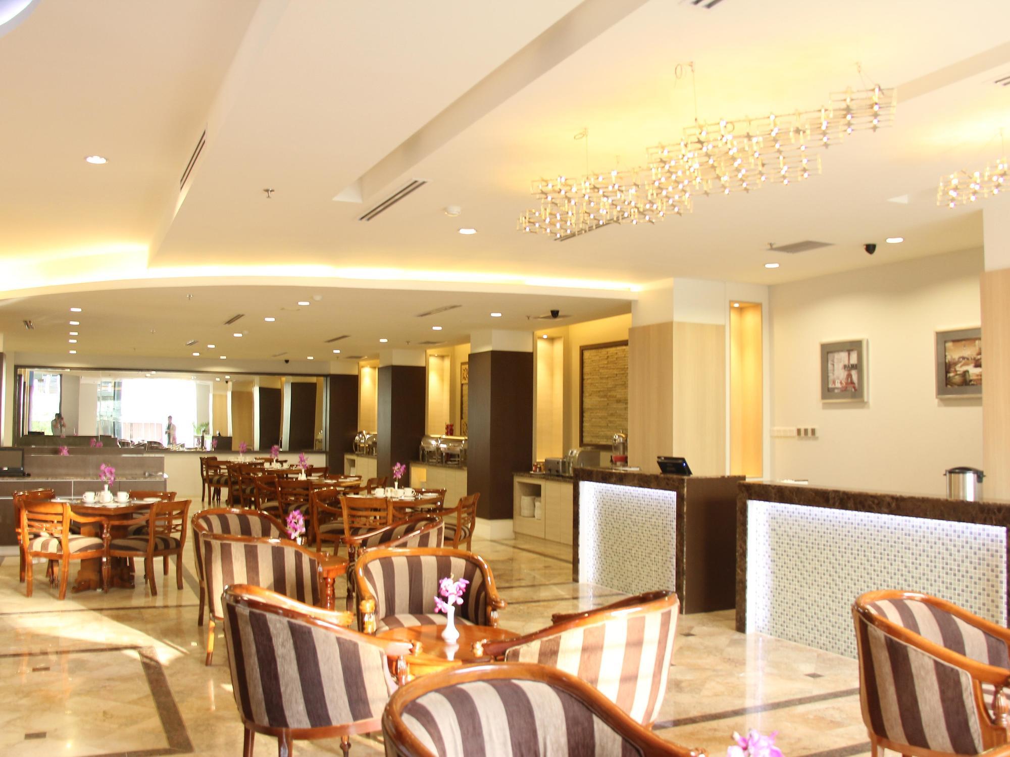 Dreamtel 3*