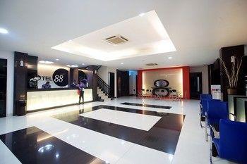 88 Mangga Besar Raya 120 By Wh Khách sạn 2*
