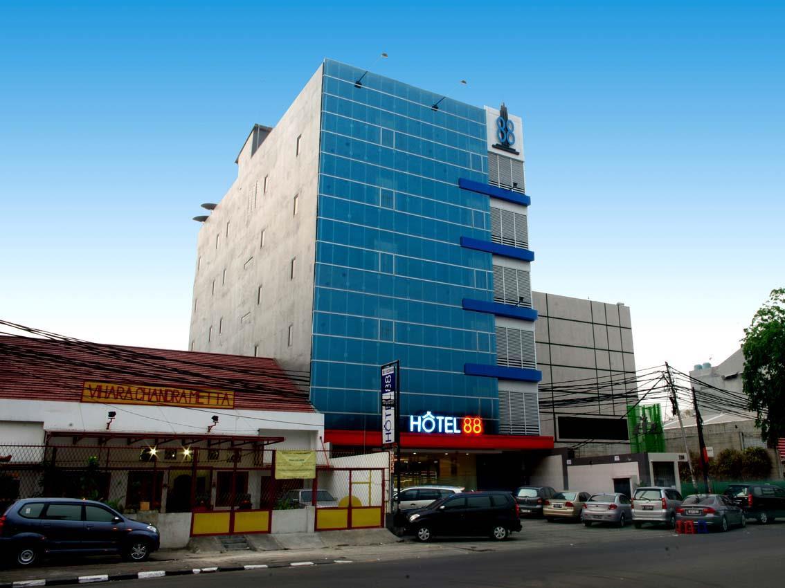 88 Mangga Besar Raya 120 By Wh Khách sạn 2*