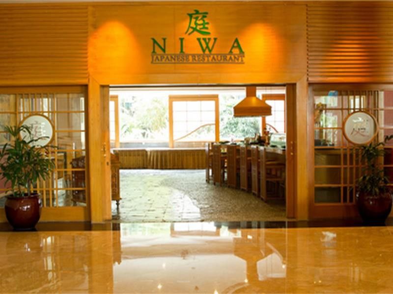 Lumire & Convention Centre Hotel 4*