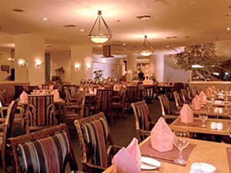 Hotel The Acacia 4*