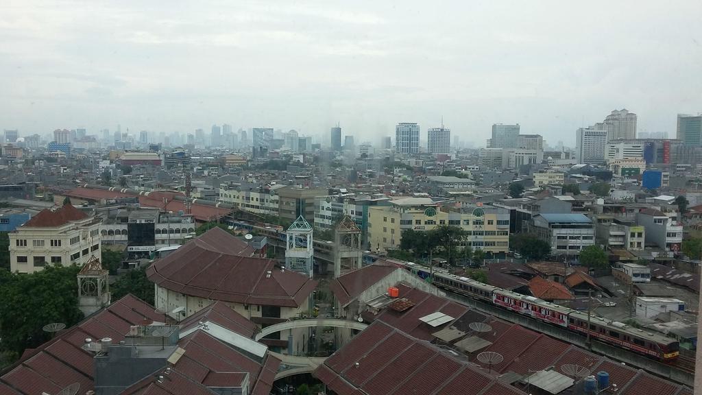 Apt Ibis Mangga Dua Jakarta