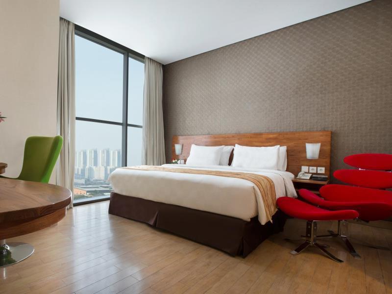 Hotel Hariston & Suites, Pluit - 4*