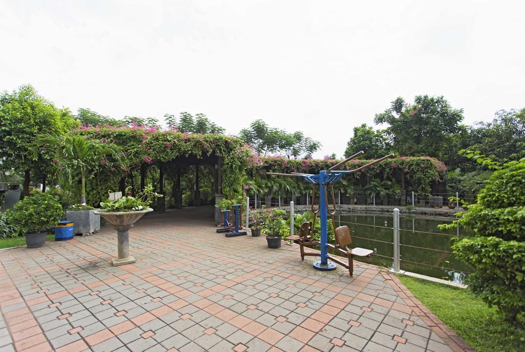 Guest house Reddoorz @ Pramuka