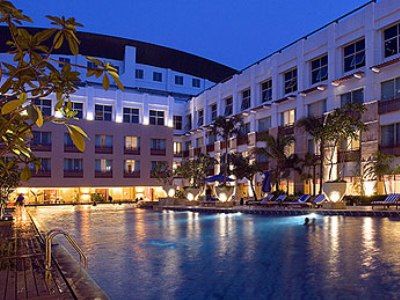 Amaris Mangga Dua Square Hotel